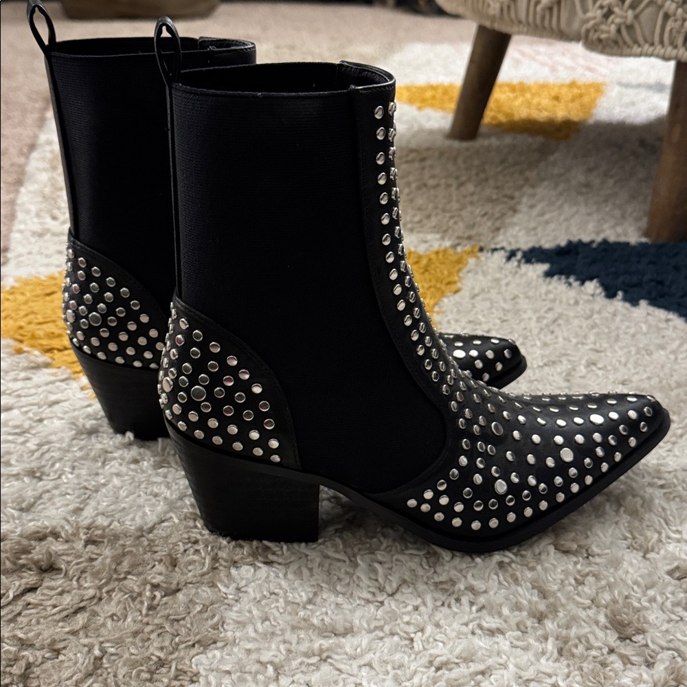 Studded Black booties - Picture 3 of 5
